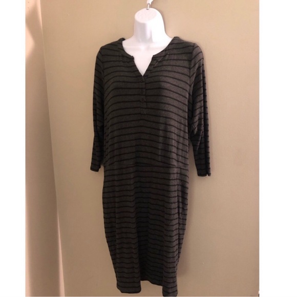 ๐5 FOR $20๐ Torrid Striped Sweater Dress - Picture 1 of 3